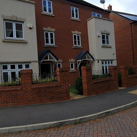 Pass The Keys Well Located Modern 5 Bedroom House Birmingham Esterno foto