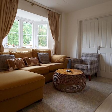 Pass The Keys Well Located Modern 5 Bedroom House Birmingham Esterno foto