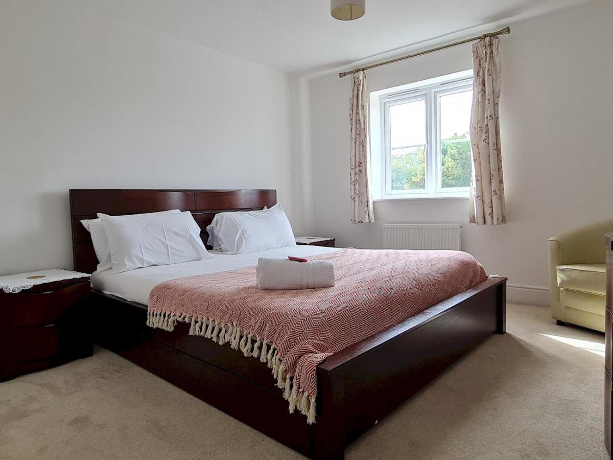 Pass The Keys Well Located Modern 5 Bedroom House Birmingham Esterno foto