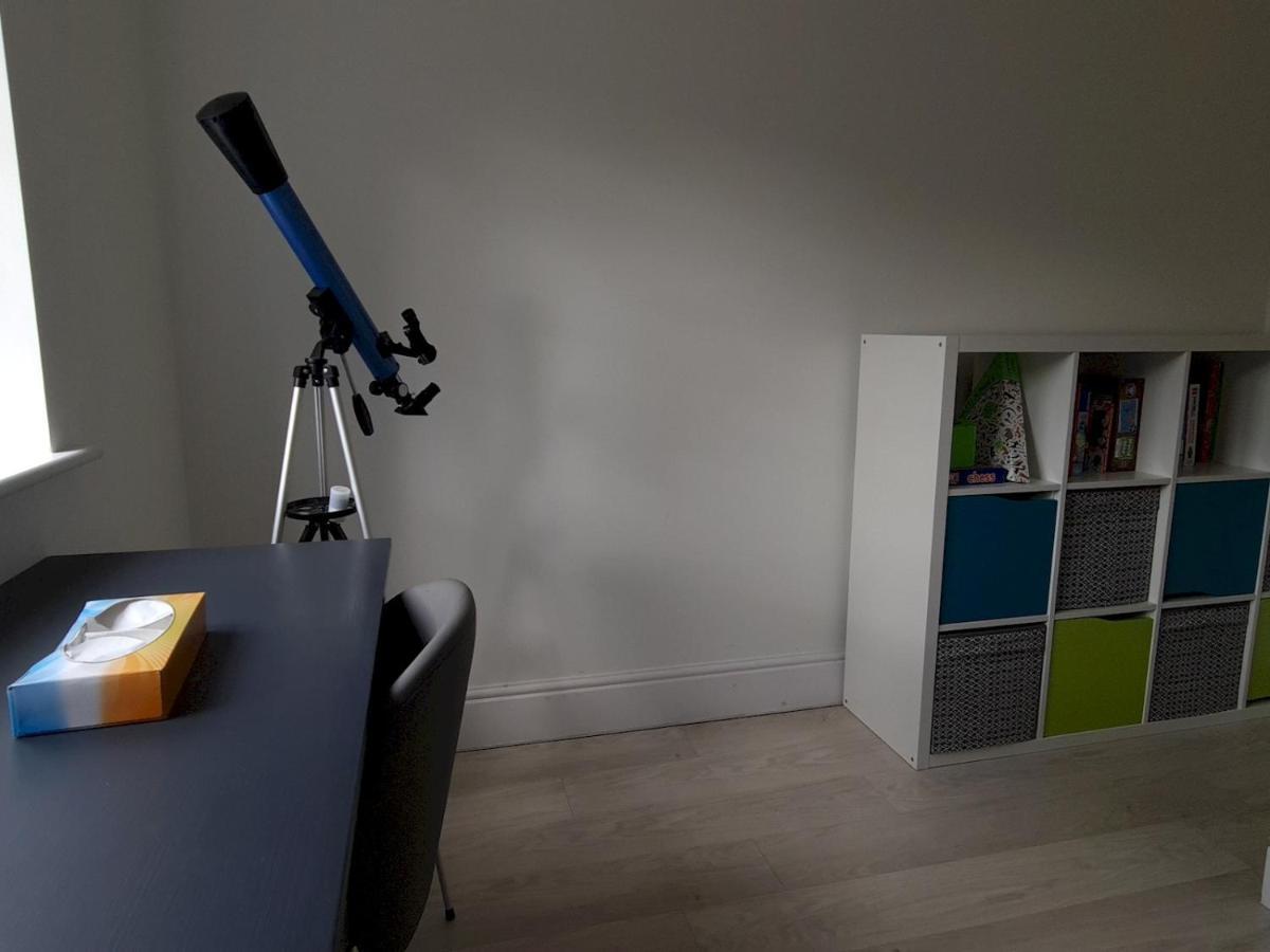 Pass The Keys Well Located Modern 5 Bedroom House Birmingham Esterno foto
