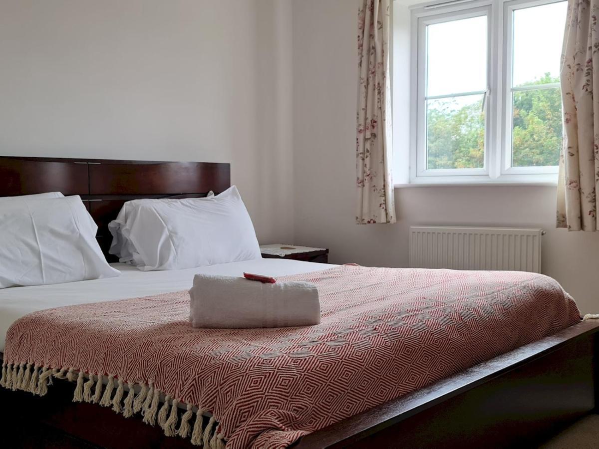Pass The Keys Well Located Modern 5 Bedroom House Birmingham Esterno foto